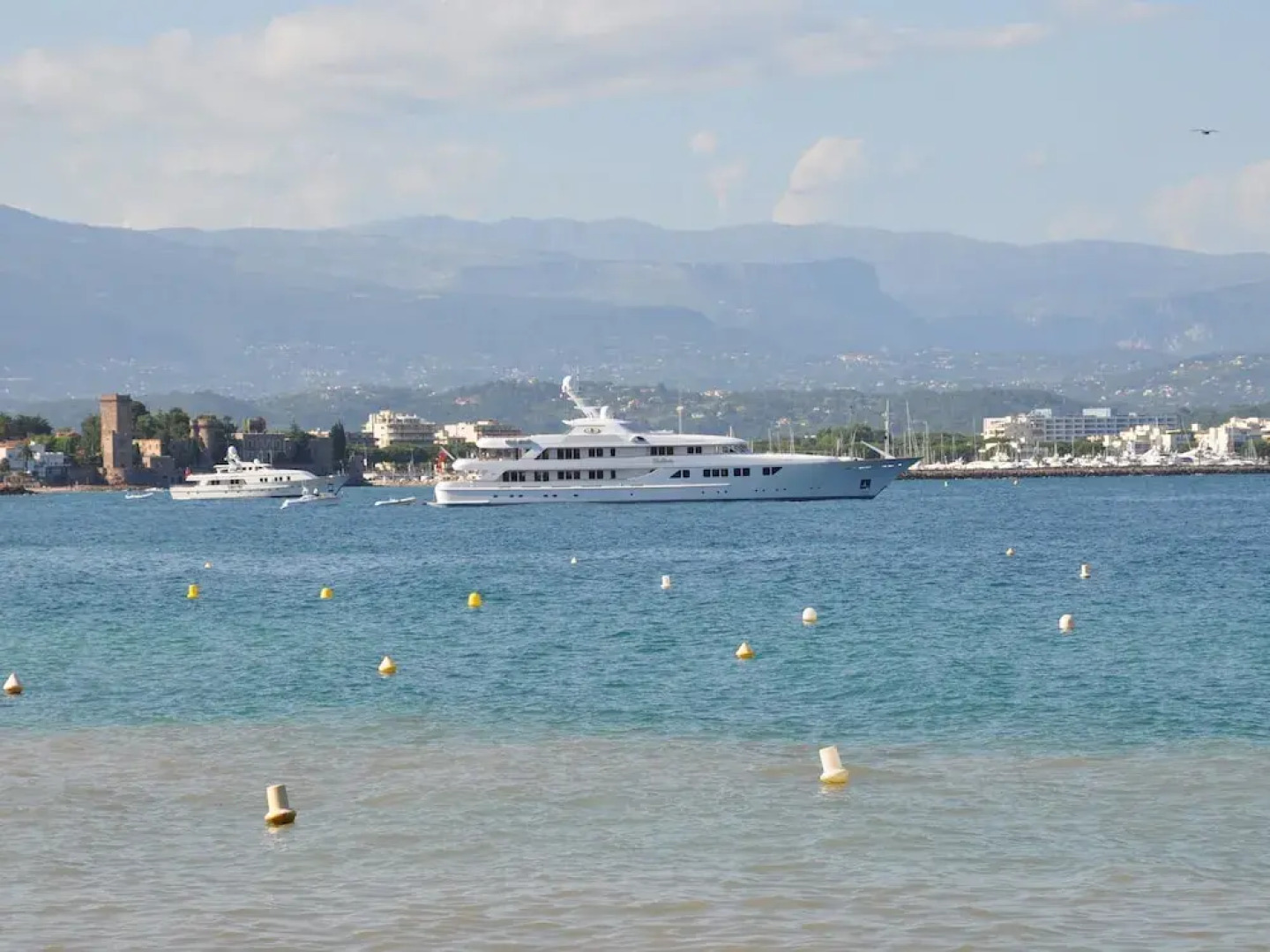 Modern Villa With Swimming Pool in Montauroux France