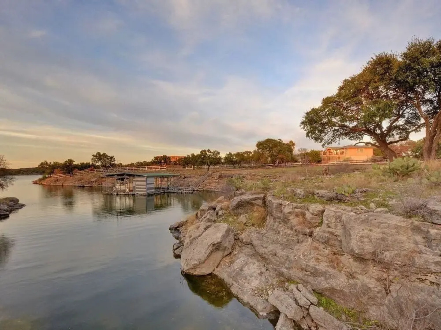 The Estate on Lake Travis - A 10 Acre Waterfront Escape for Groups