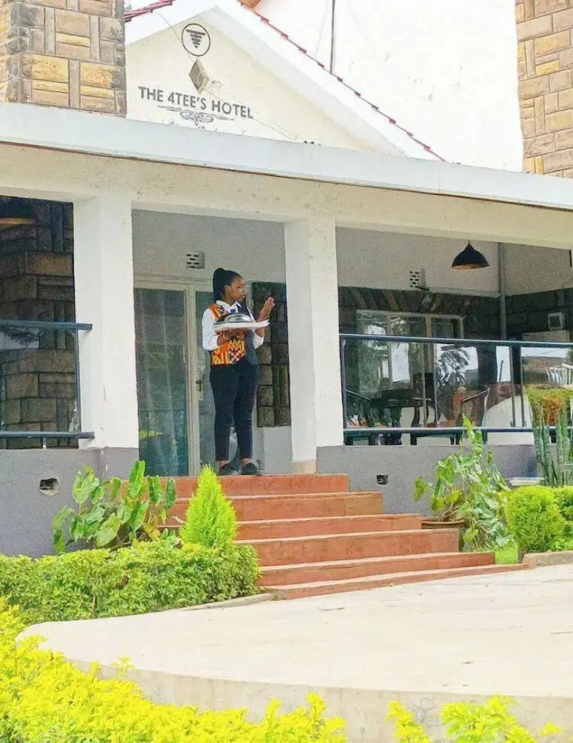 4 Tee's Hotel Rongai