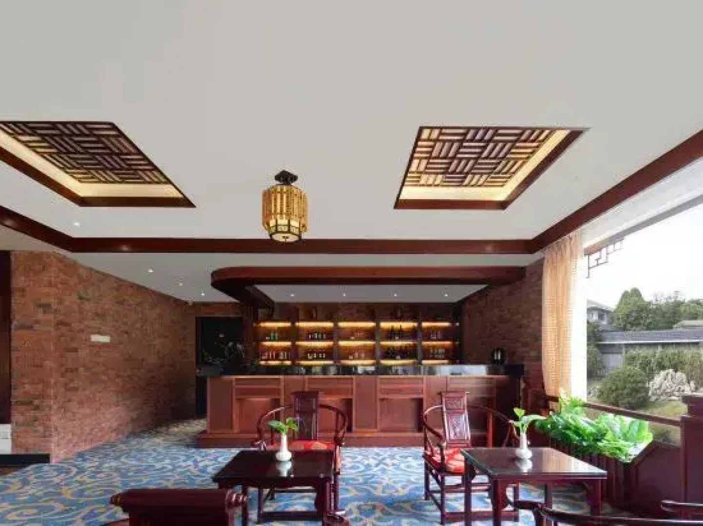 Ze Lin Hill-view Hotel