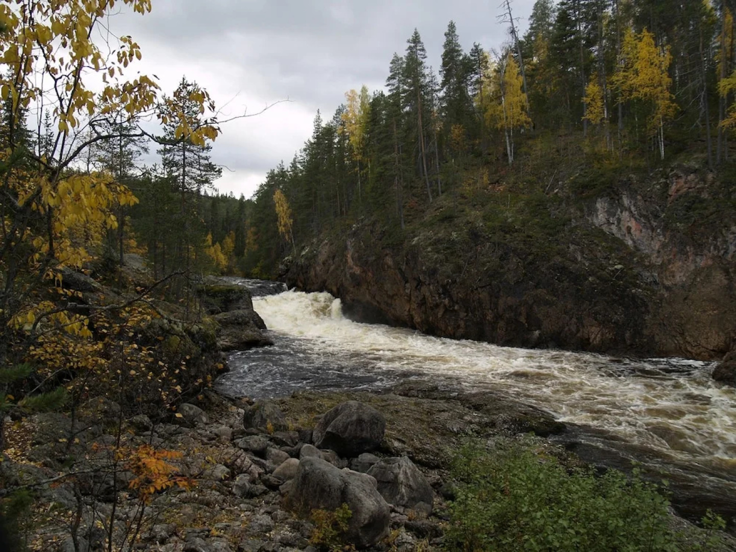 Rukankarhu Apartment