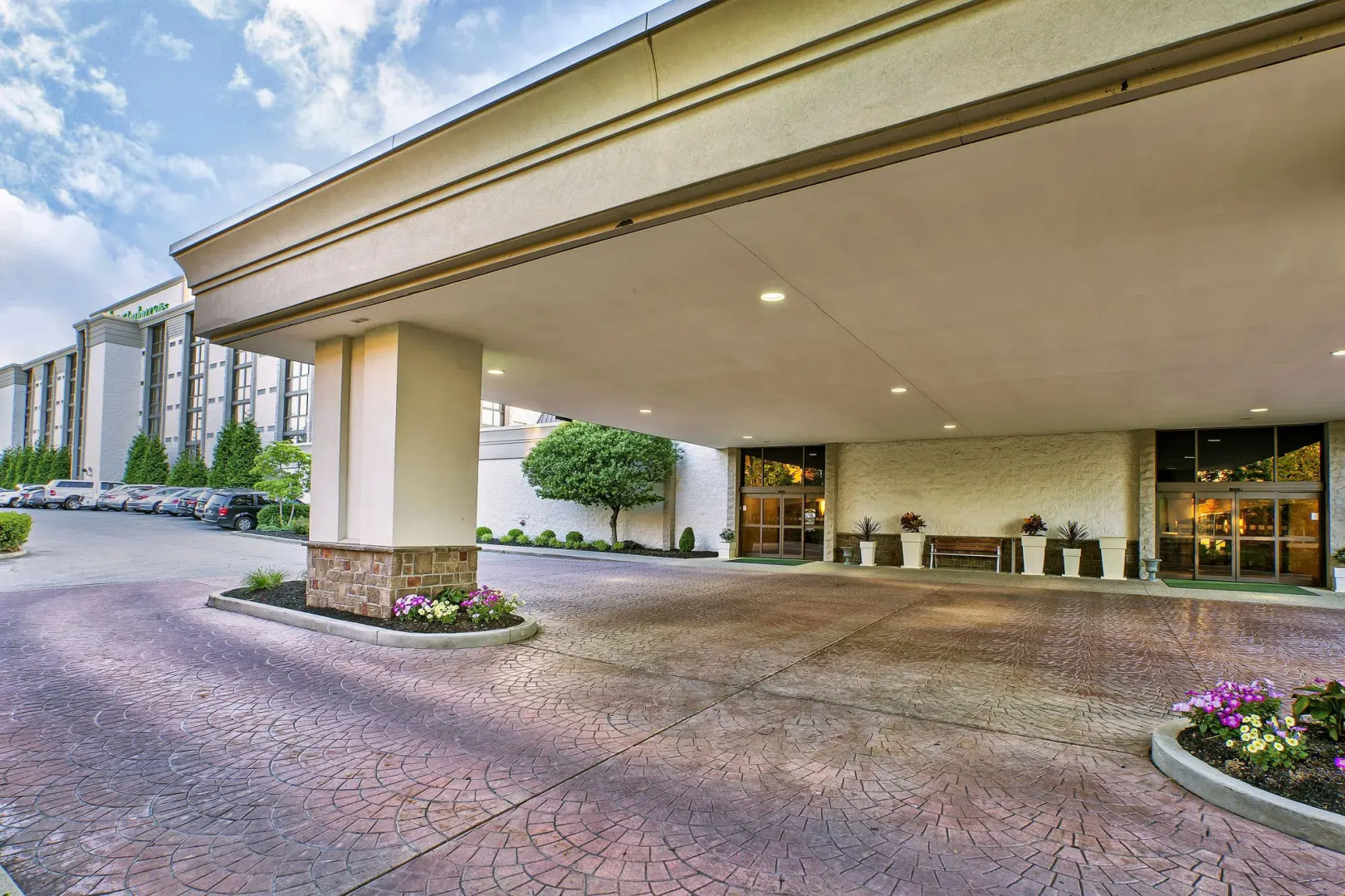 Holiday Inn Hotel & Suites Cincinnati - Eastgate by IHG