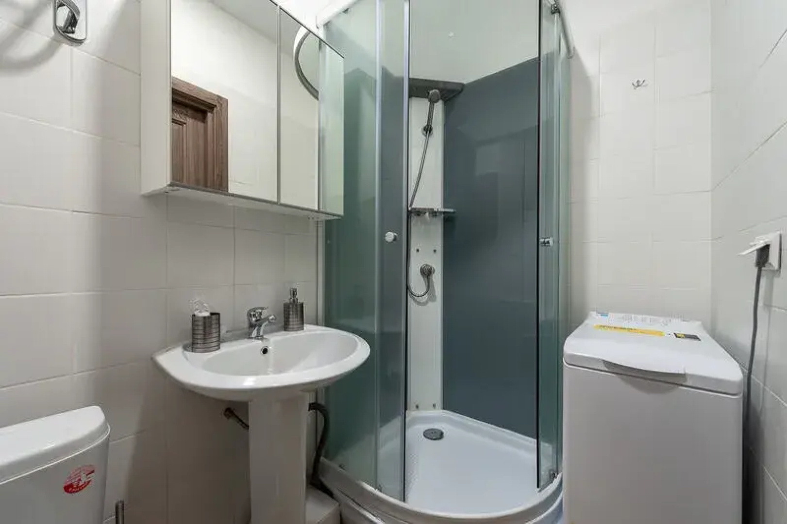 Apart House on Malysheva str., 42 a