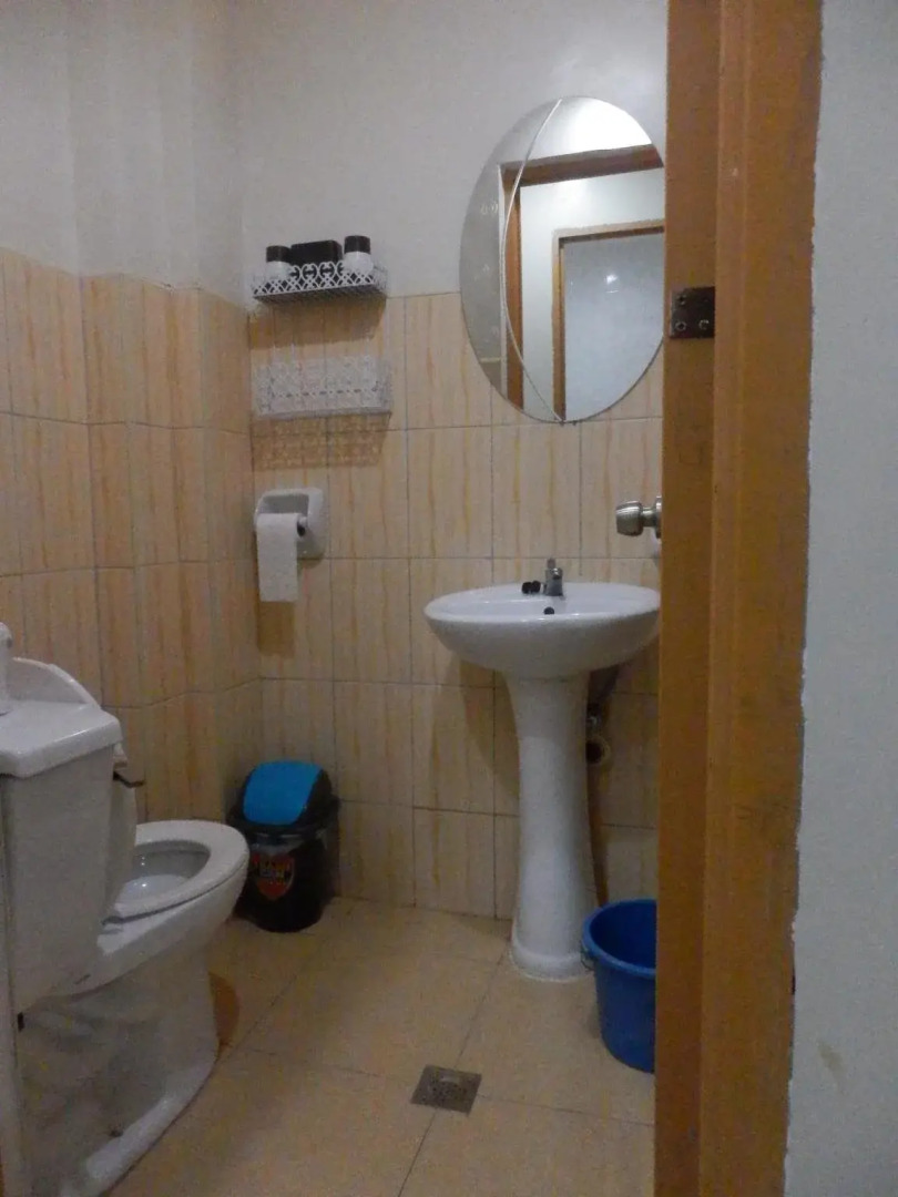 Sunshine Paradise Inn