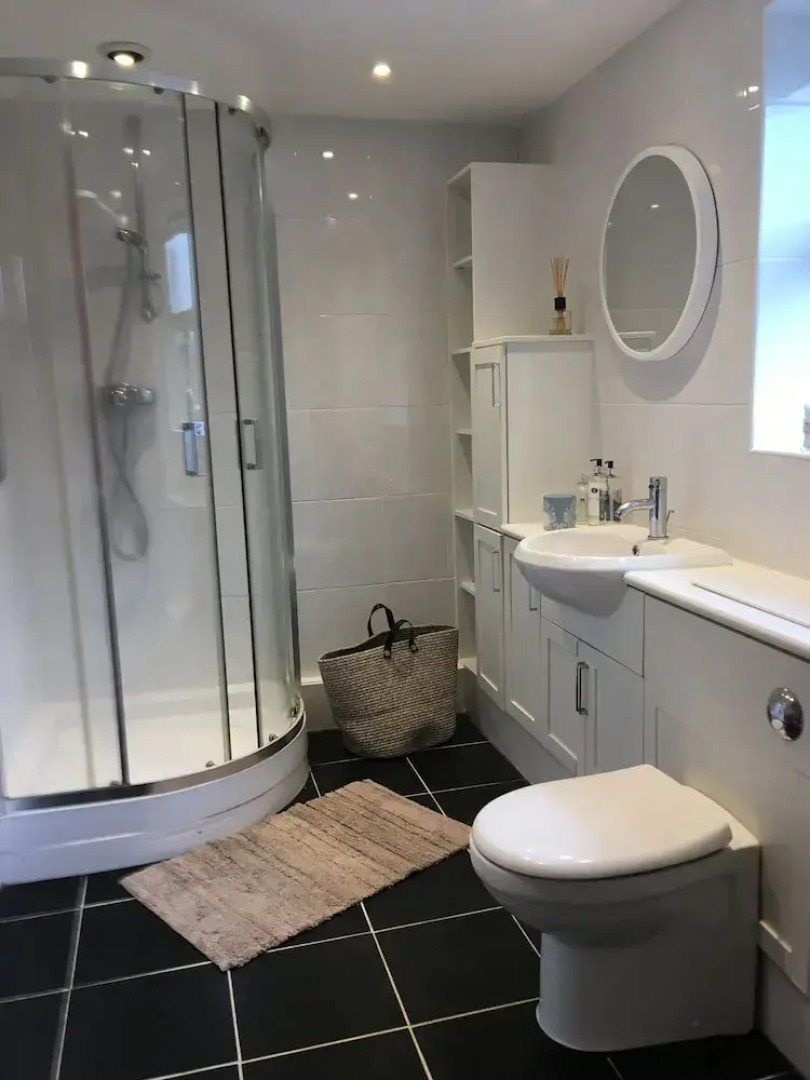 Come & Stay on a Real Norfolk Vineyard