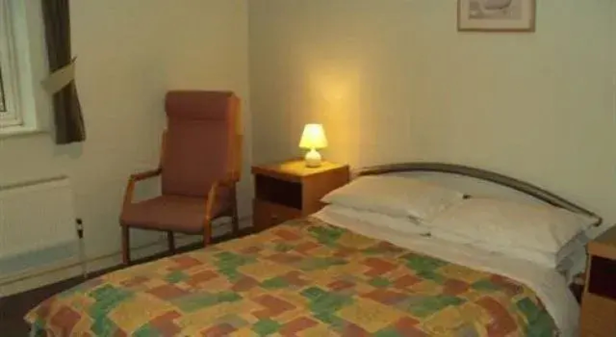 Papillon Woodhall Arms