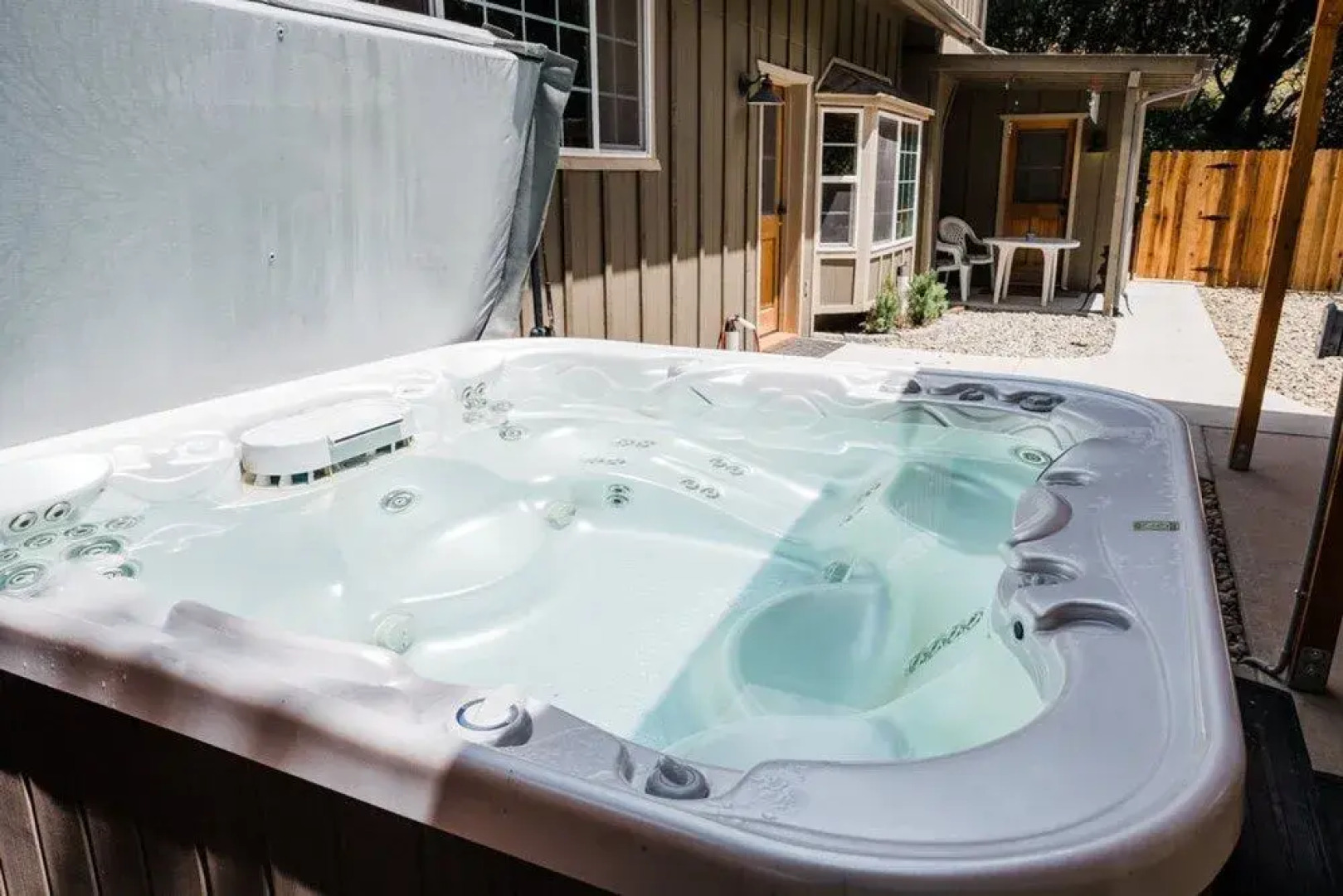 Sierra Lakes Retreat