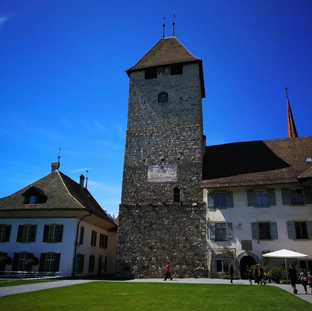 SwissHut Bed&Breakfast