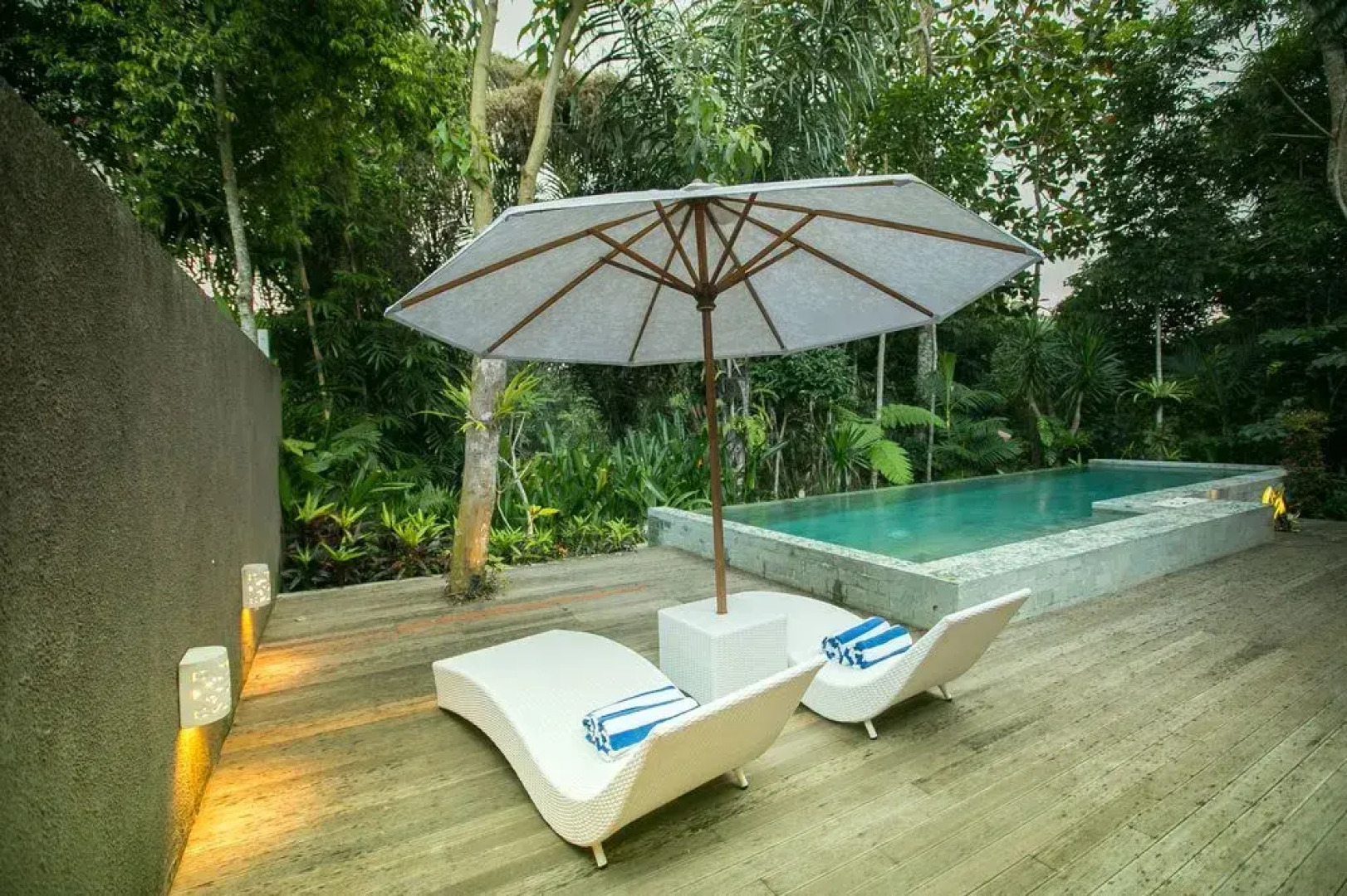 Senetan Villa and Spa Resort