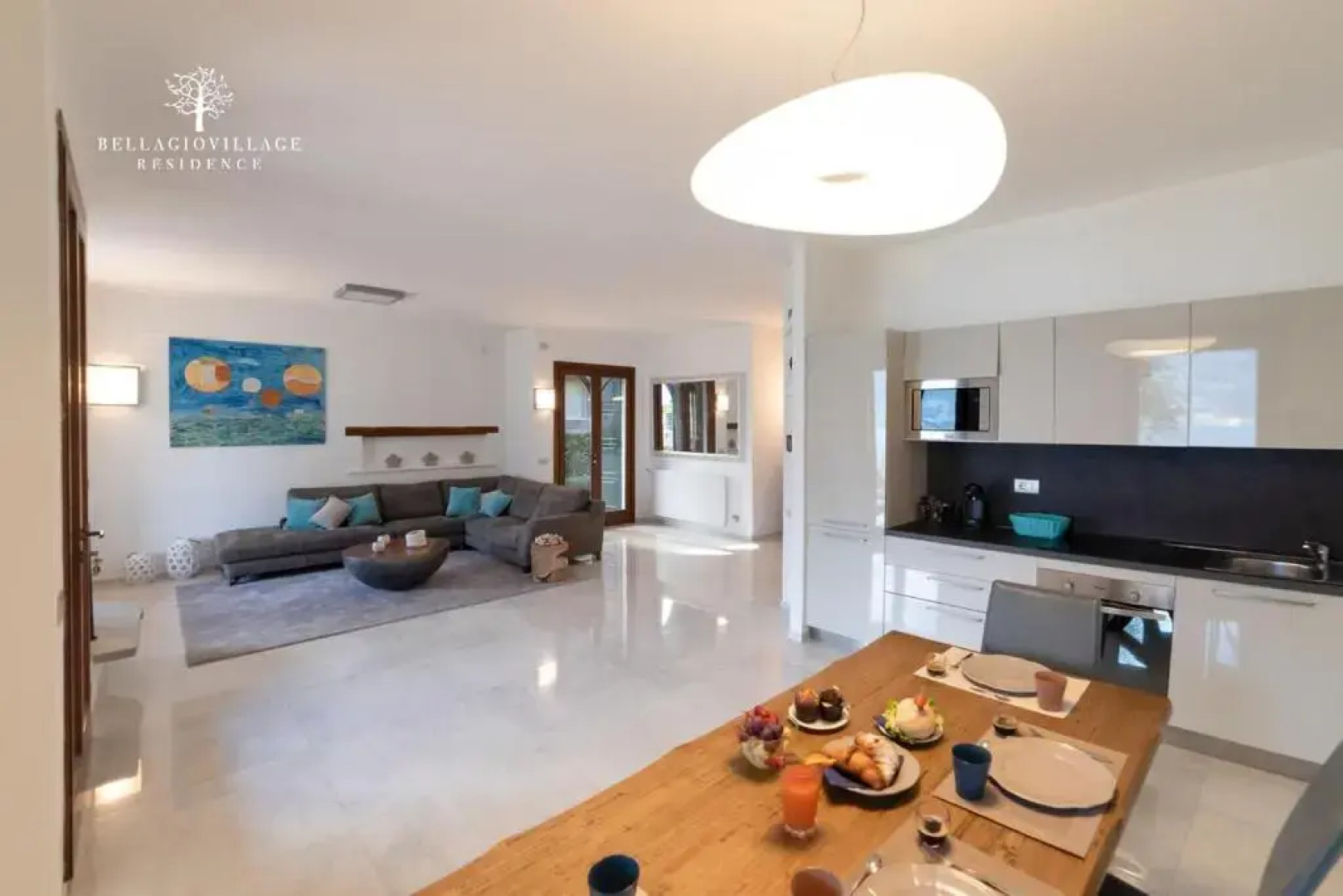 Villa Vittoria-Seasonal Warm Pool-Shared Sauna-Bellagio Village Residence