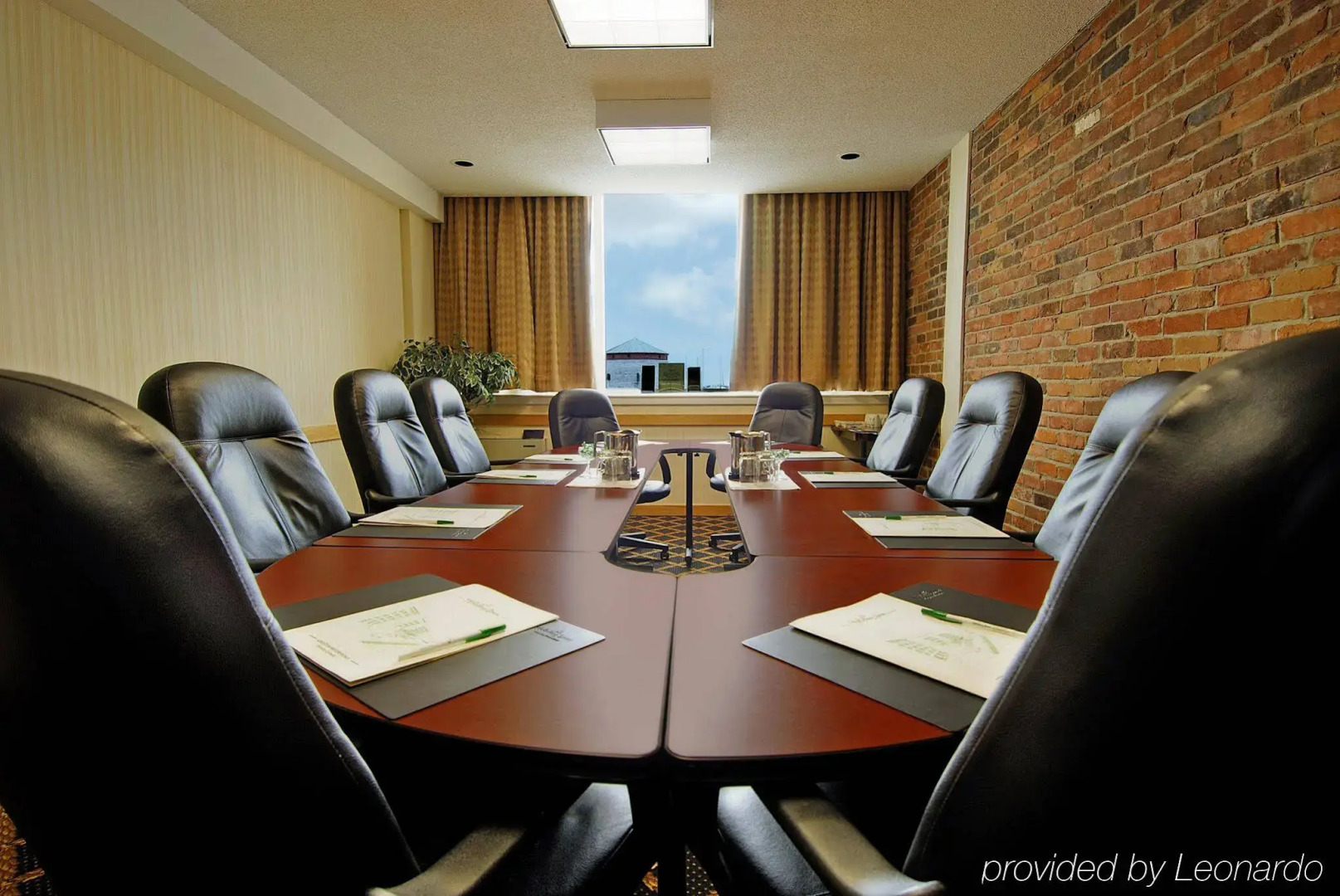 Holiday Inn Kingston Waterfront by IHG