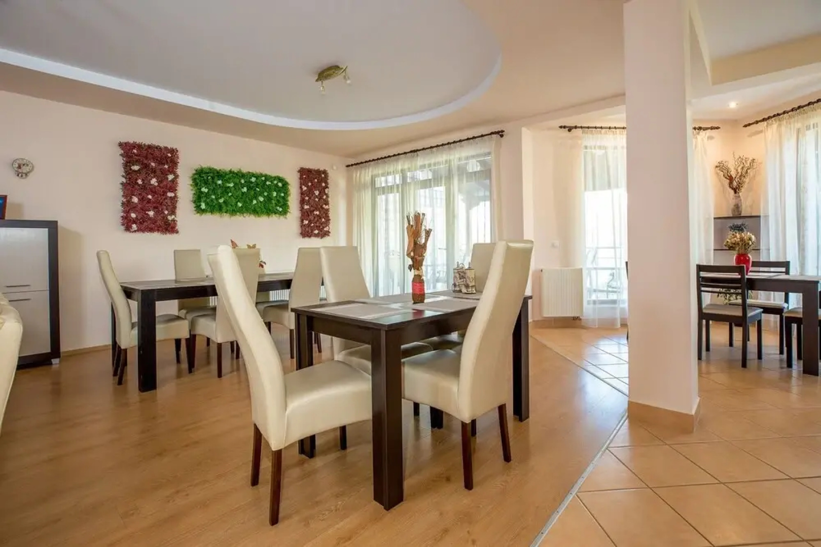 Flora Luxury House