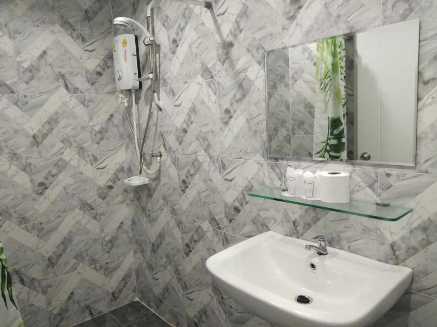 Neptuna Hotel by Maduzi