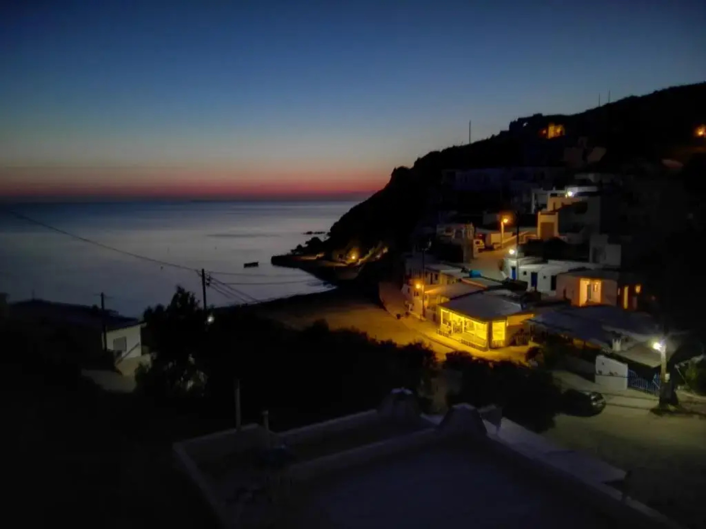 Perigiali Rooms & Apartments Folegandros