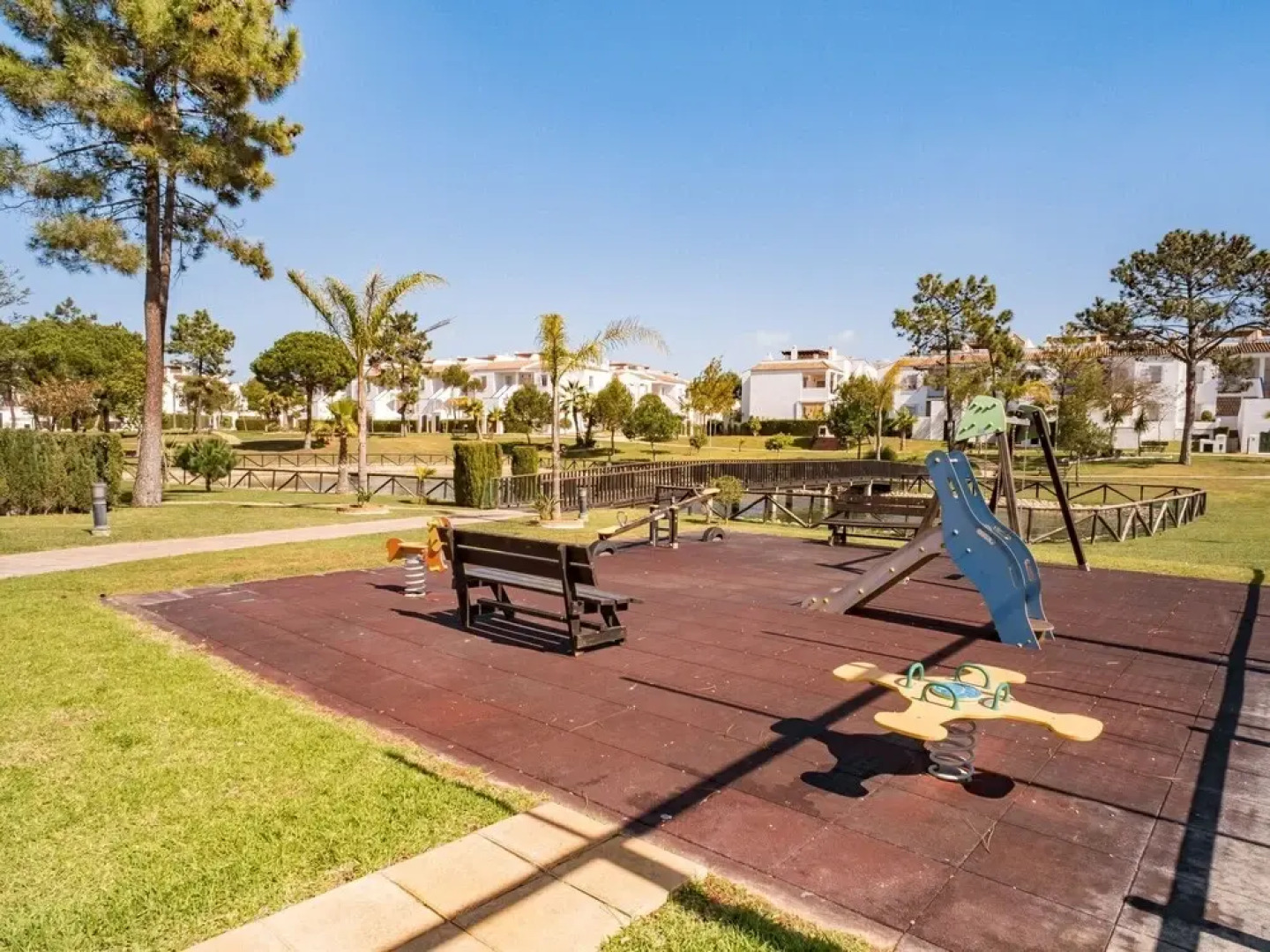 Posh Holiday Home in Huelva With Swimming Pool