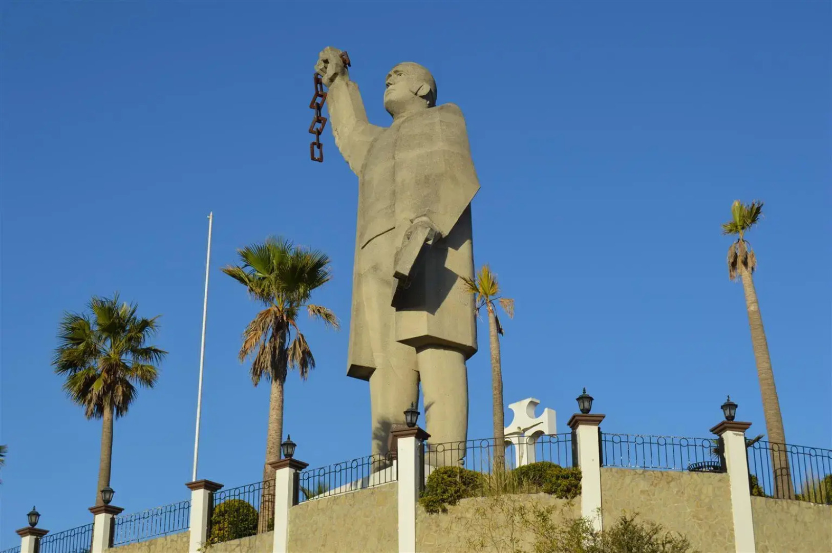 Отель Bazarell Inn