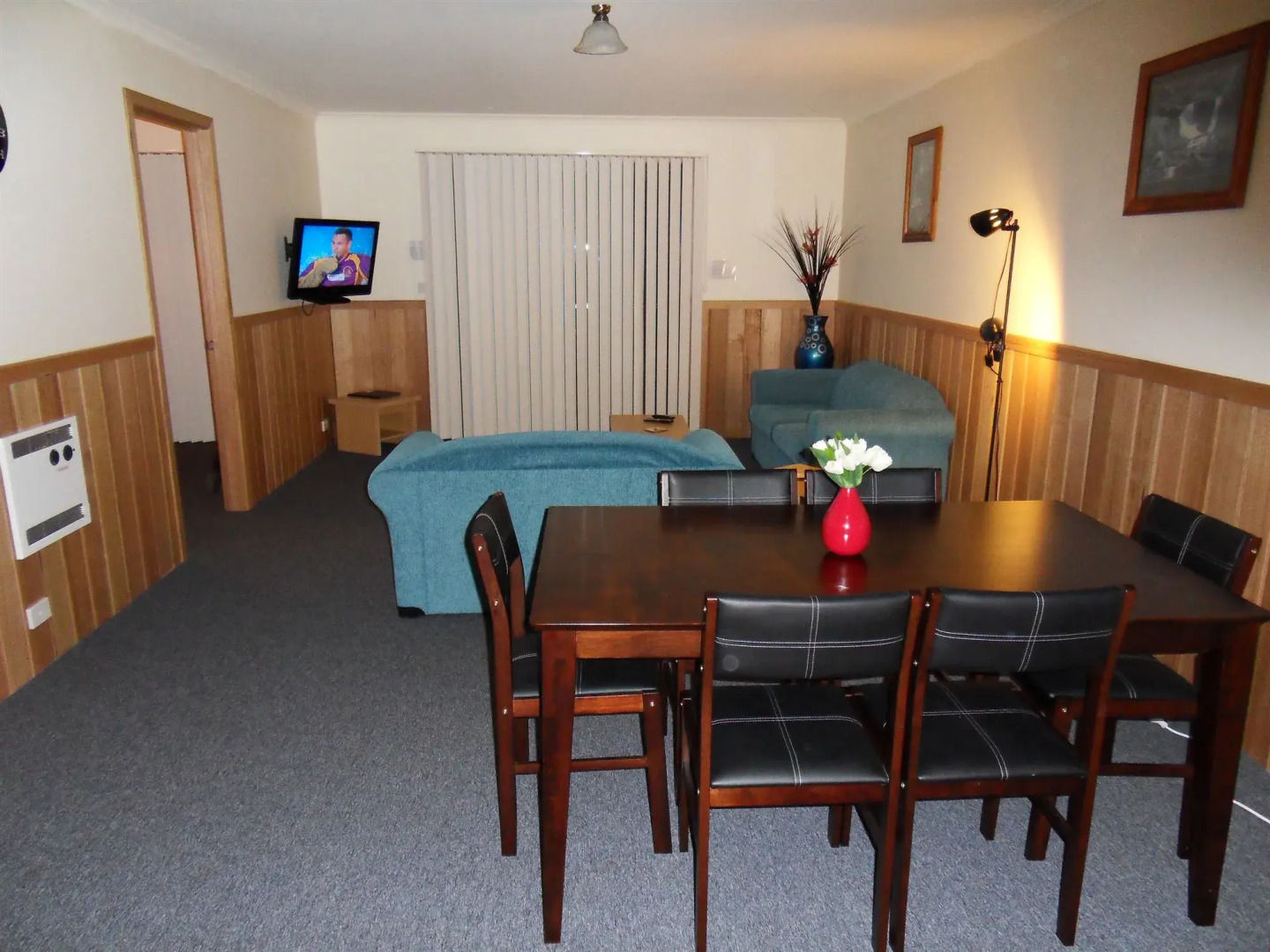 Driftwood Strahan Villas Hotel