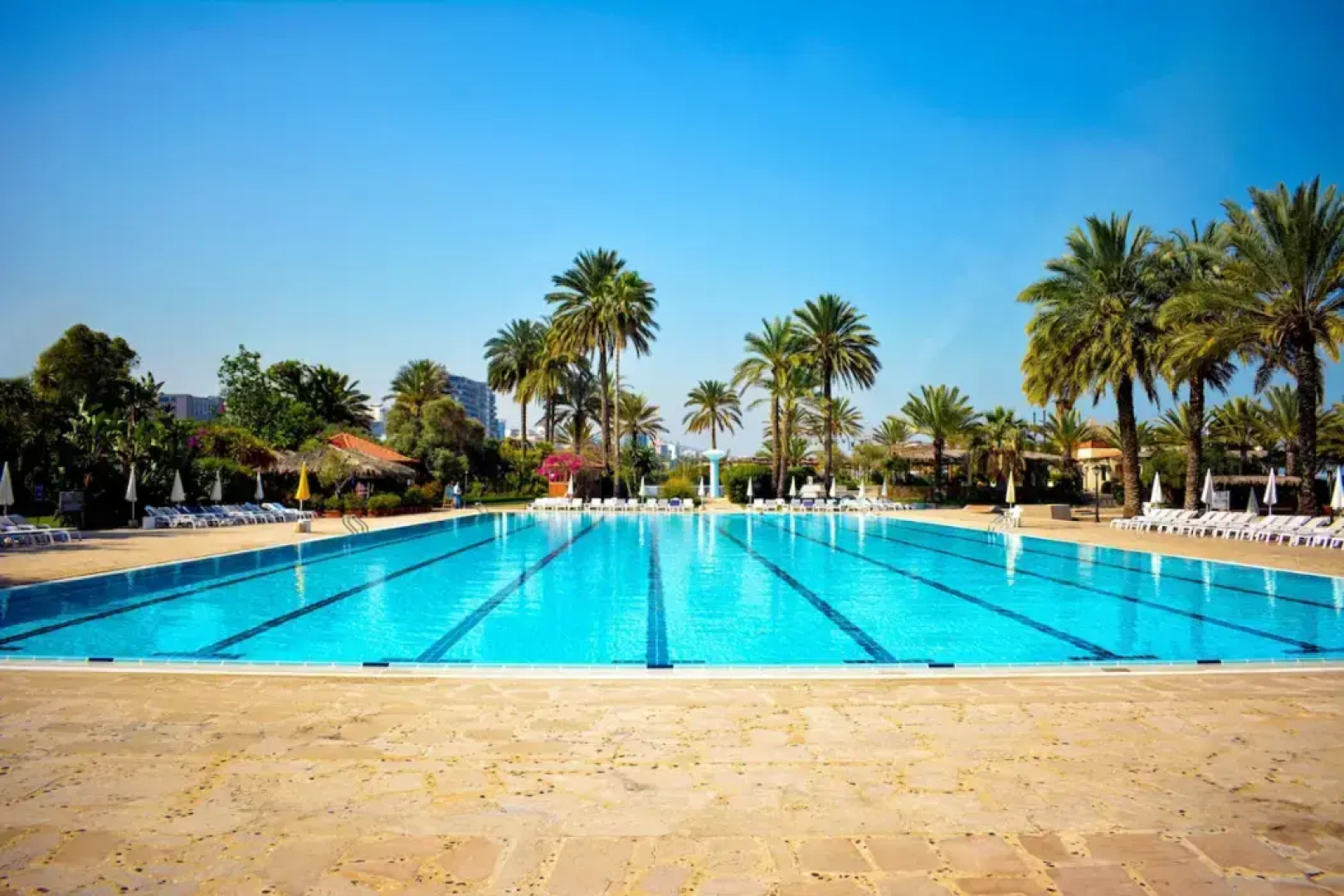 Portemilio Hotel And Resort