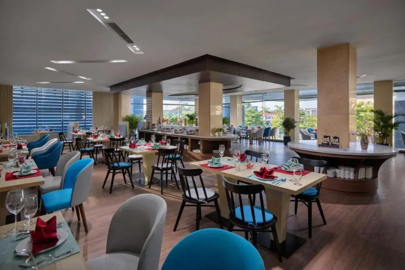 KHáCH SạN SAM QUảNG BìNH