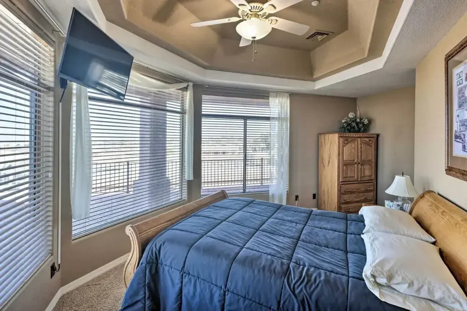 Patio + Lake Havasu View: Scenic Gated Retreat!