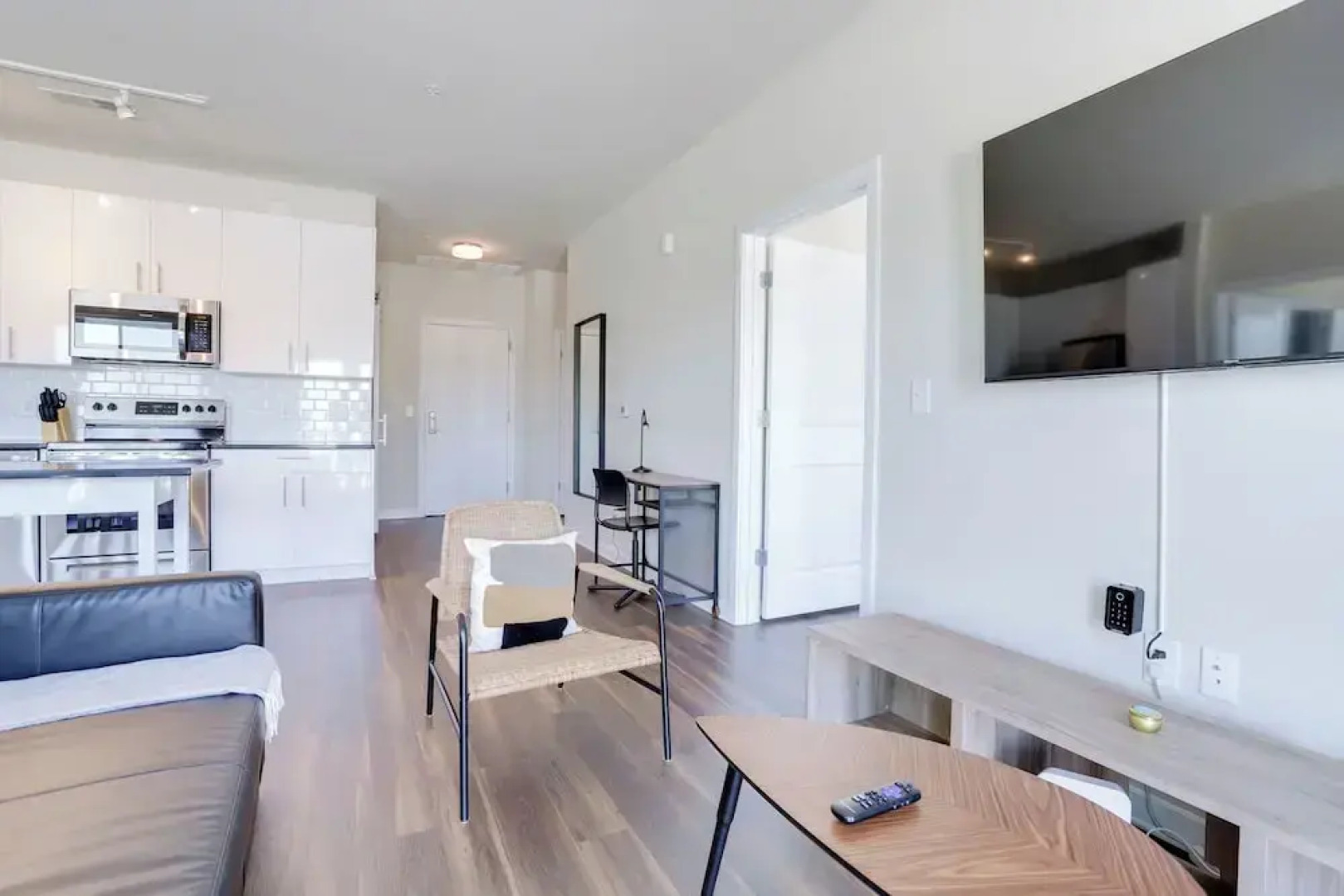 Spacious Apartment in Alexandria