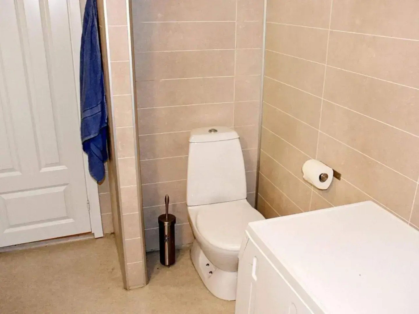 8 Person Holiday Home in Revsnes