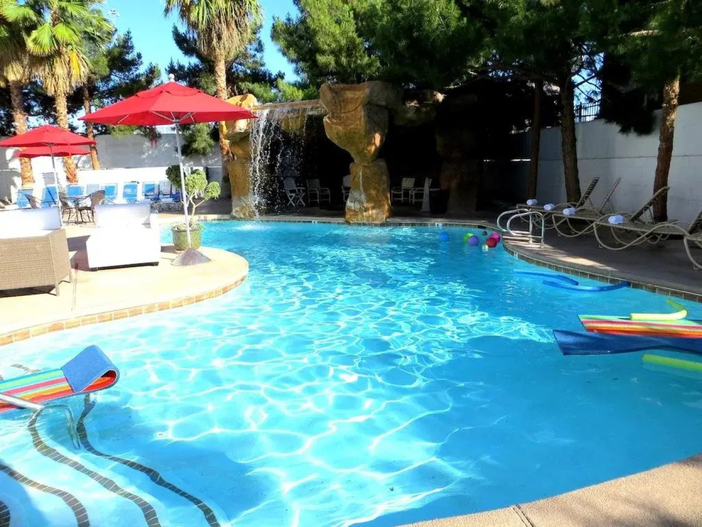 Blue Moon Gay Resort