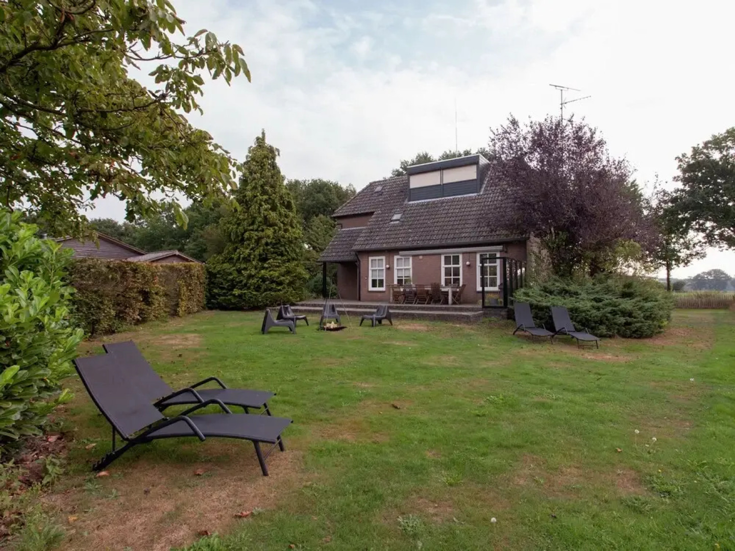Authentic Holiday Home in North Brabant by the Forest