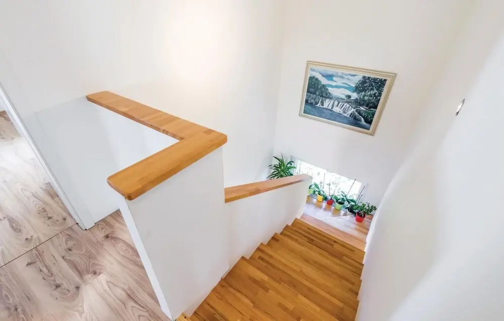 Amazing Home in Jurdani With Wifi and 4 Bedrooms