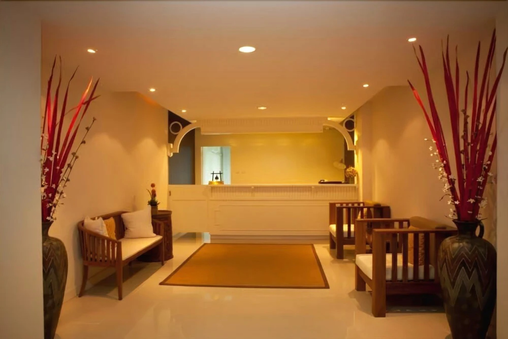 Baan Klang Hua Hin Resort & Condominium