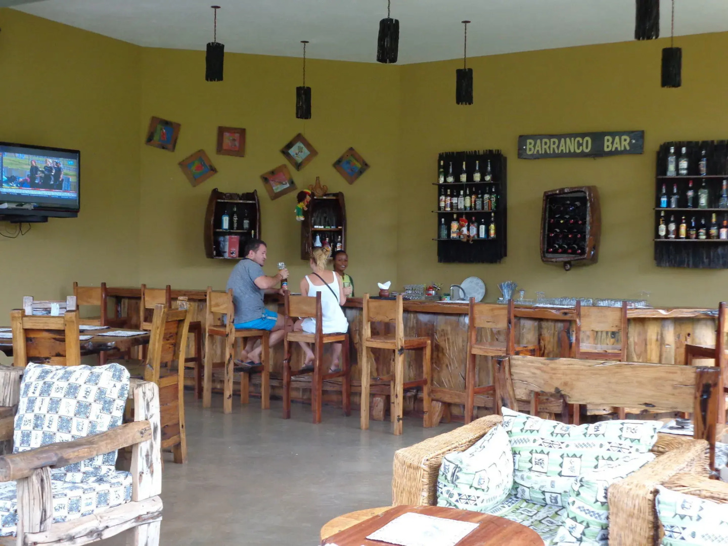 Weru Weru River Lodge