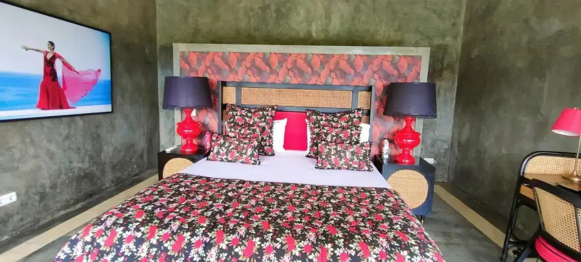 H616 Vintage Elegance with sea view