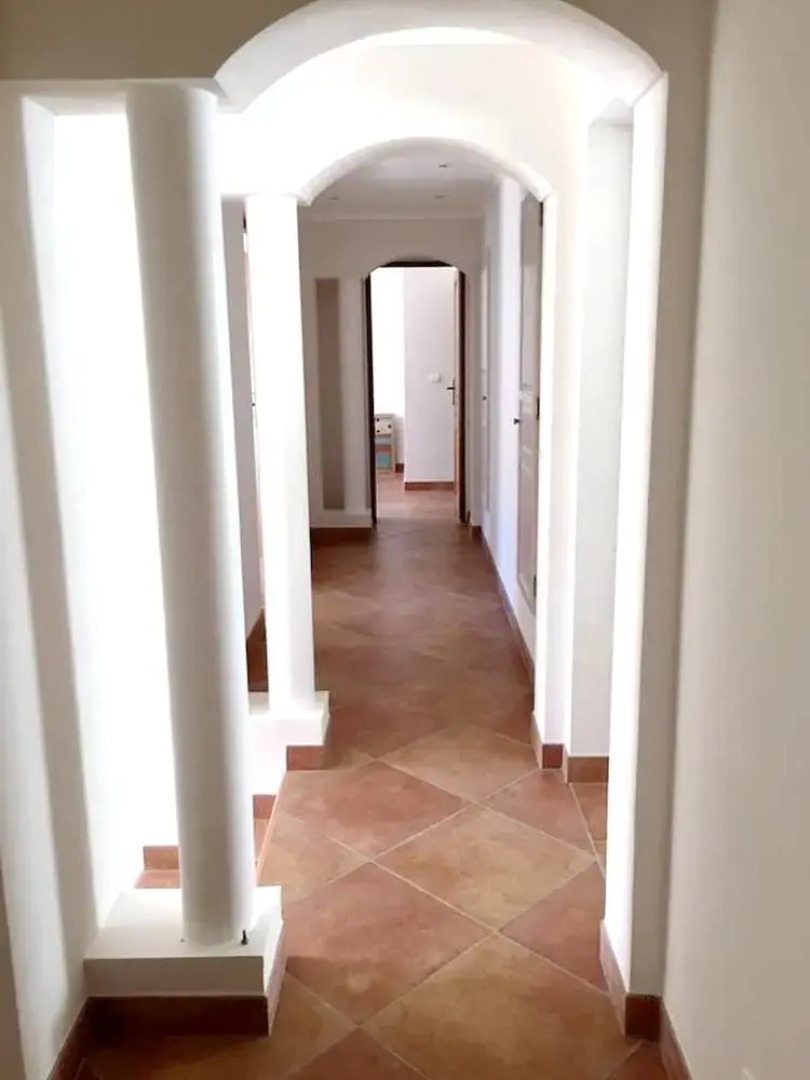 Villa With 5 Bedrooms in Rayol-canadel-sur-mer, With Wonderful Mountai