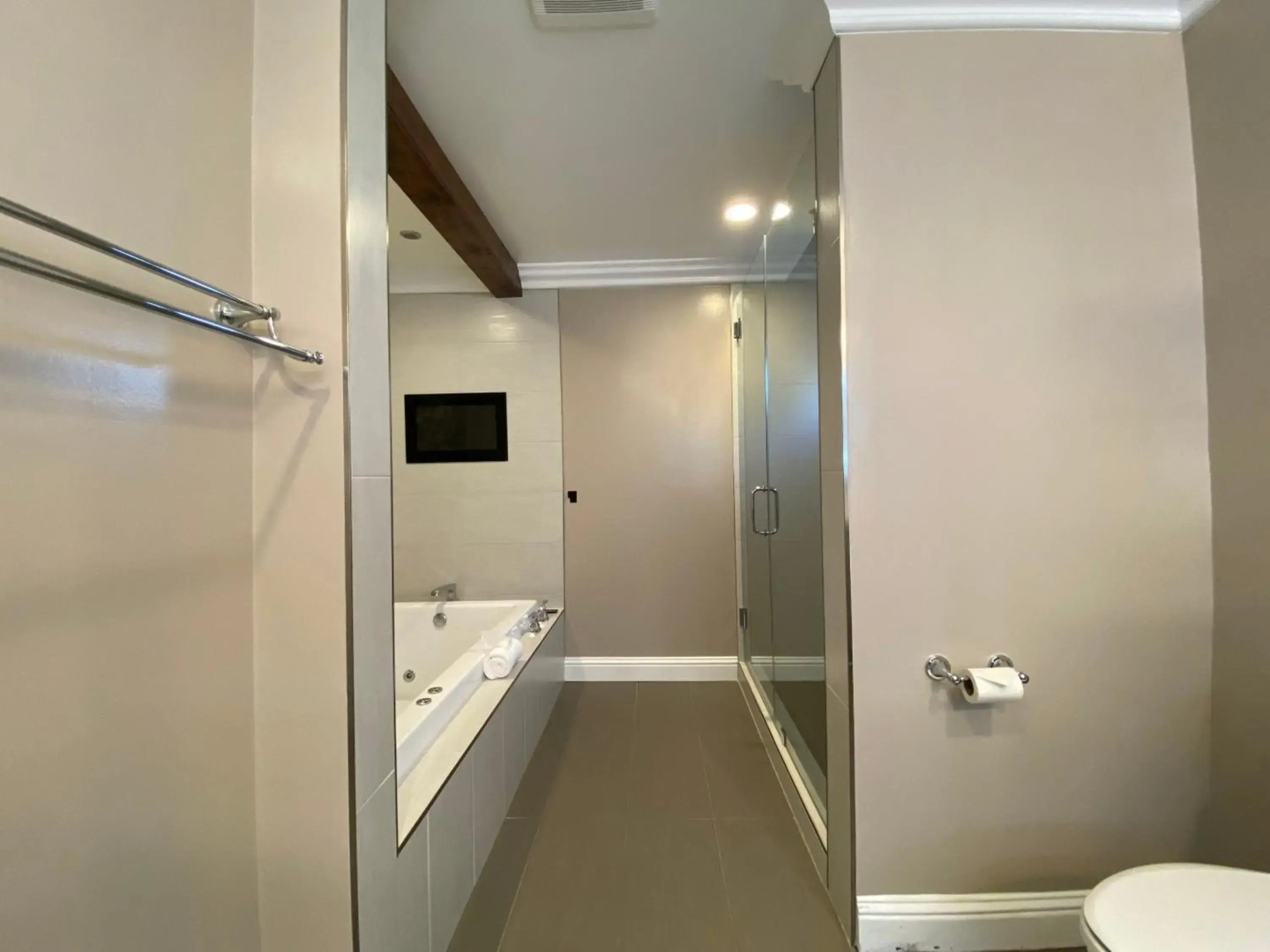 Travelodge by Wyndham Santa Maria