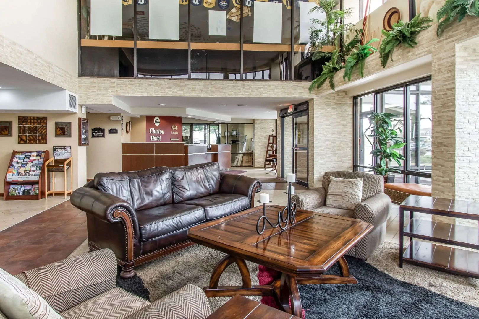 Clarion Hotel Broken Arrow - Tulsa