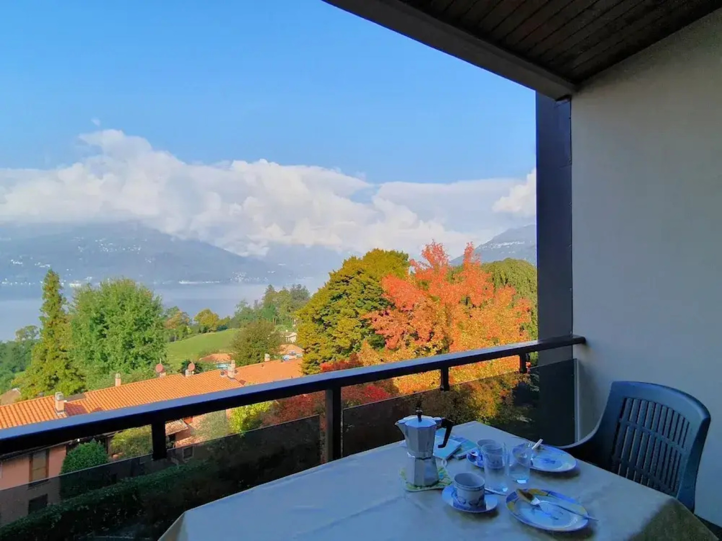 Apartment in Luino With Lake Maggiore Views