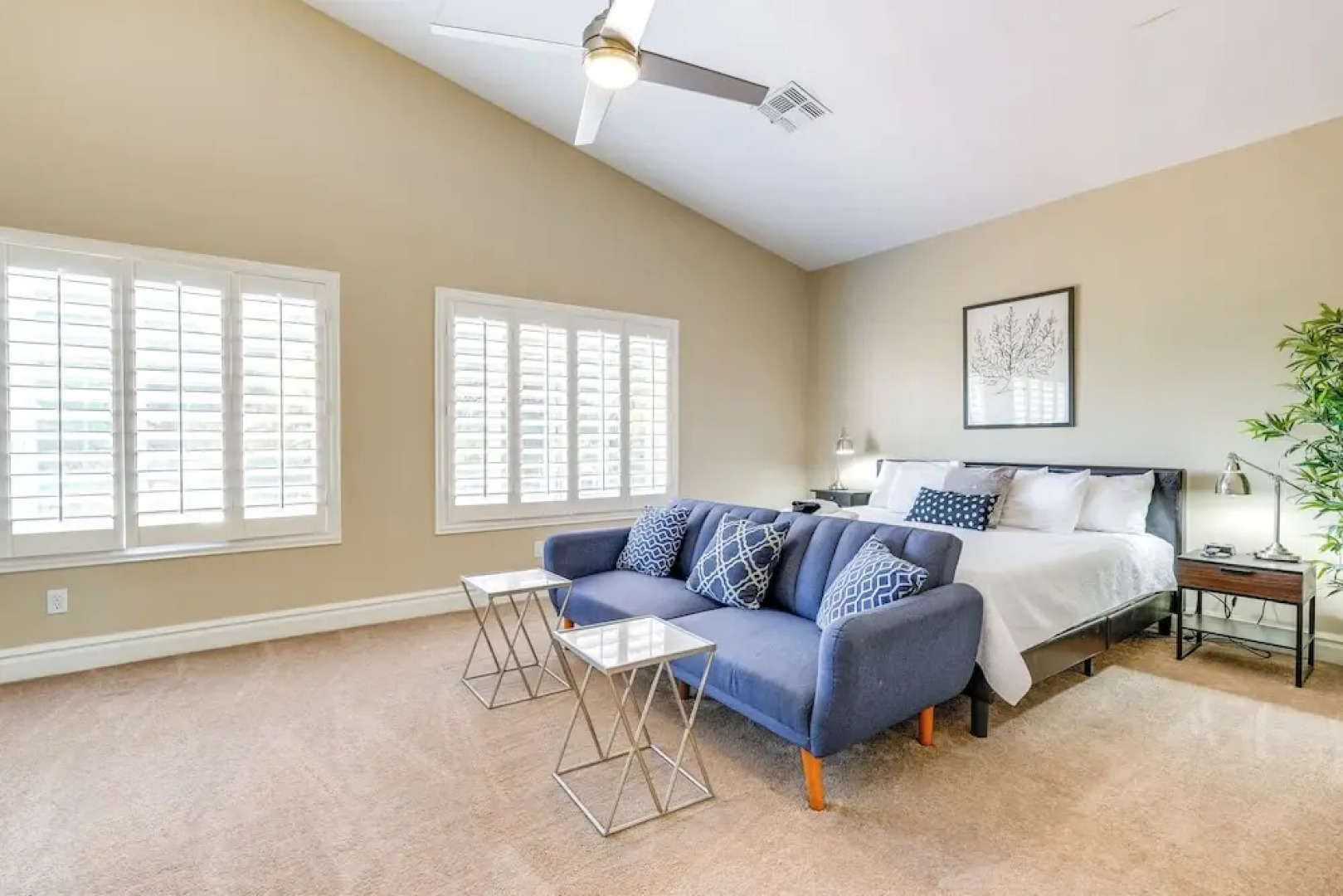 Heated Pool & Fire Pit: Family Home in Chandler