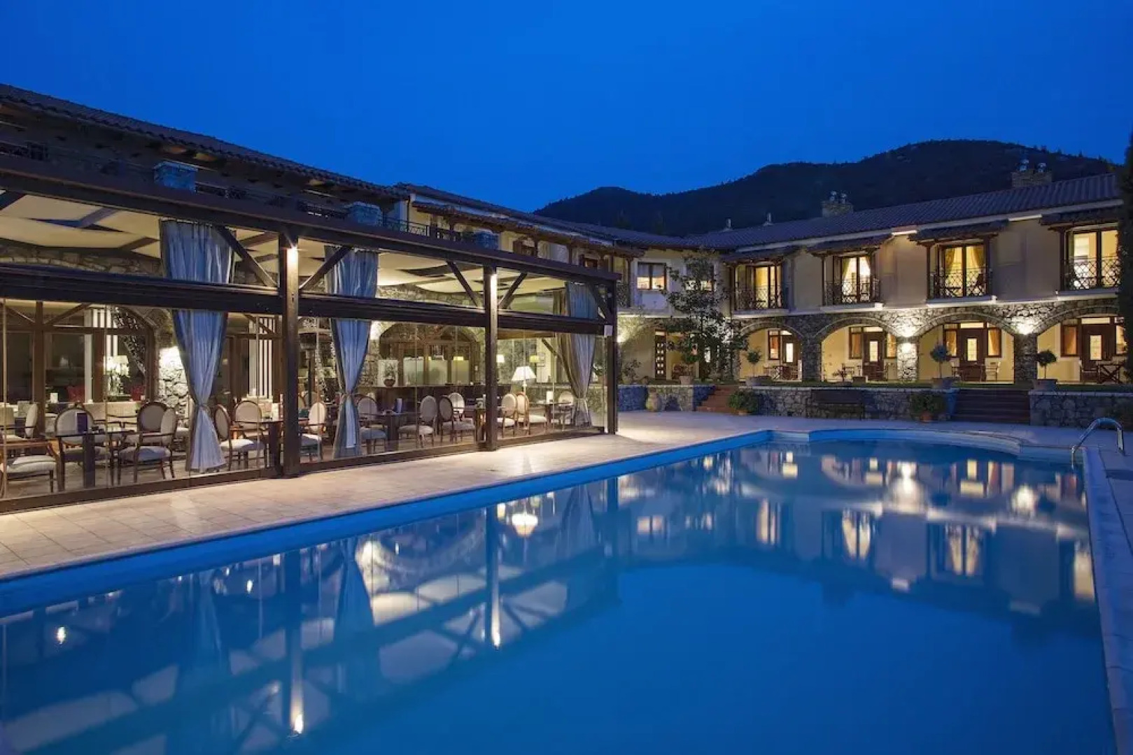 Arhontiko Kaltezioti Luxury Hotel & Suites