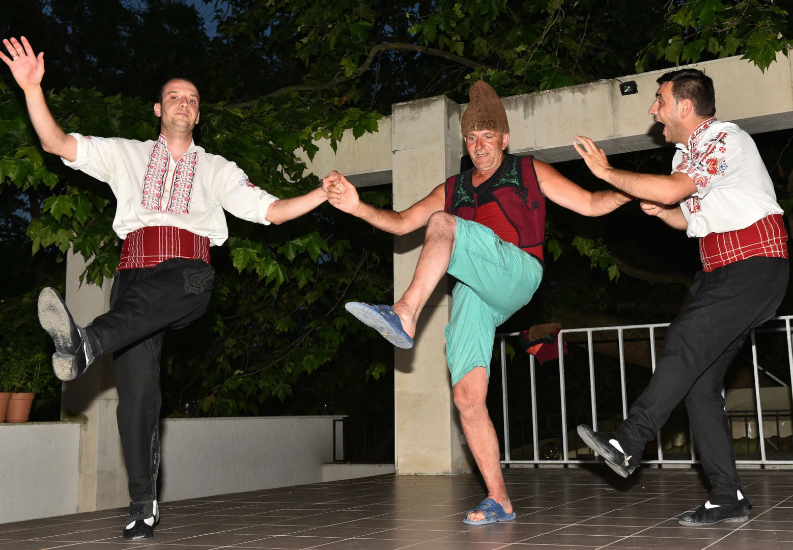 Estreya Palace & Residence