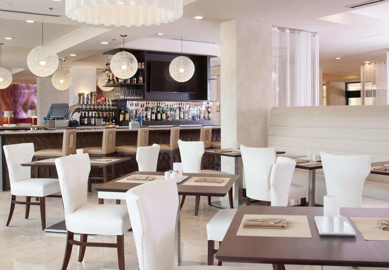 Delta Hotels by Marriott Orlando Lake Buena Vista