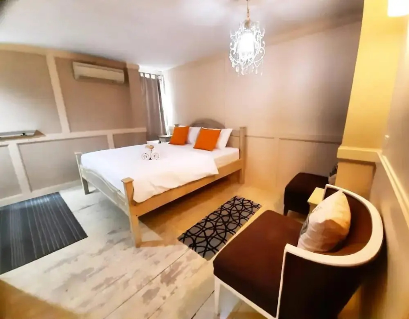 The Royal Chiangkhan Boutique Hotel