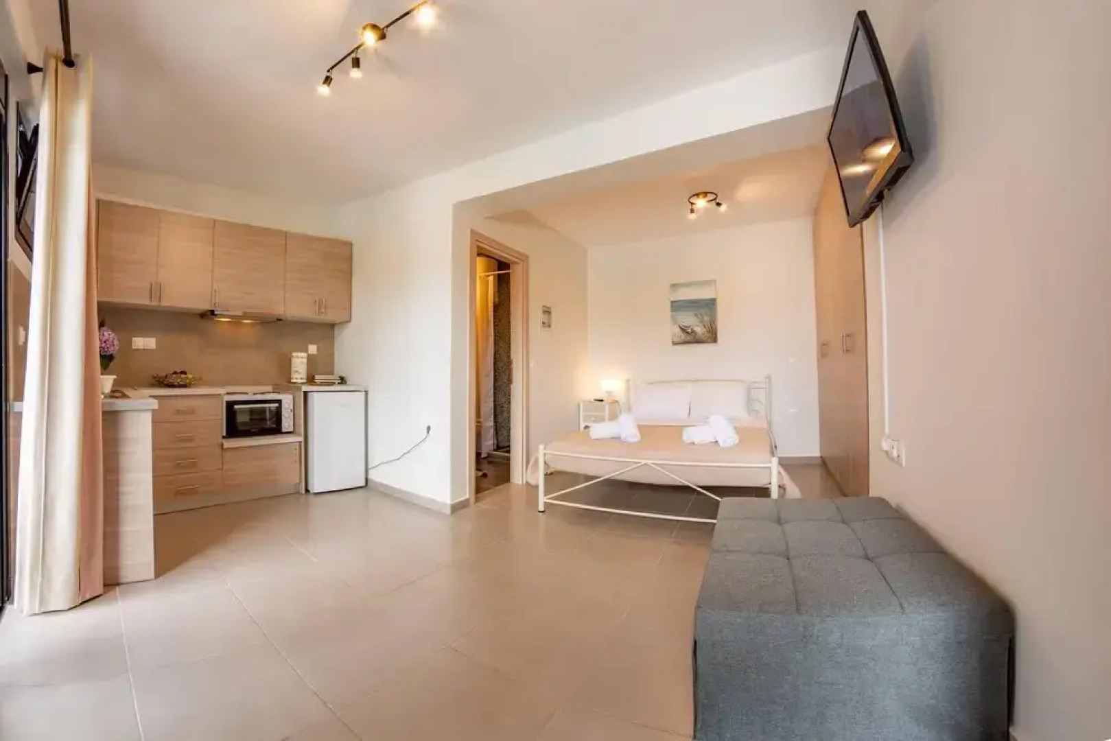 Blue Houses complex Nikiana