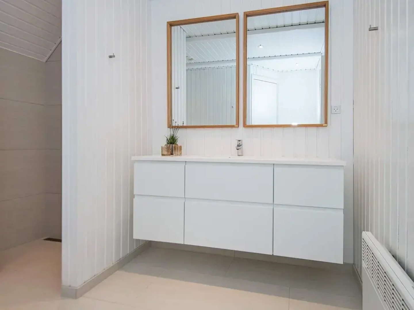 Cozy Holiday Home in Henne With Whirlpool