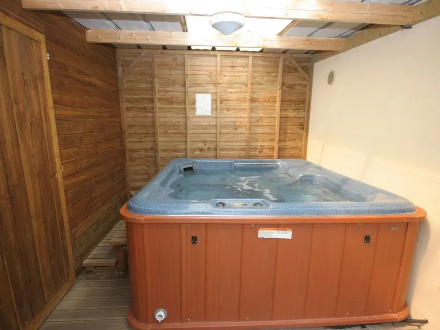 Authentic Villa in Erdeven France With Jacuzzi