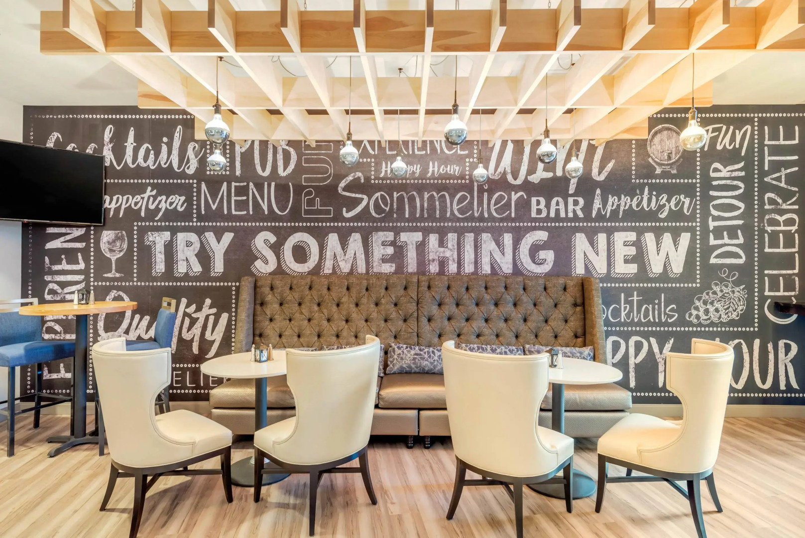 Cambria Hotel Akron - Canton Airport