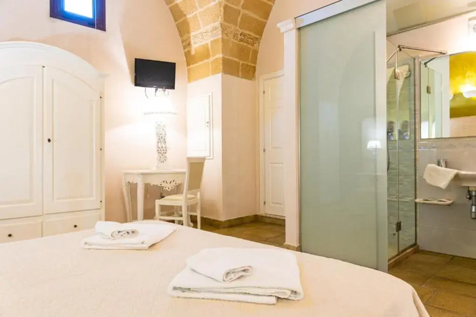 Aurora Bed & Breakfast