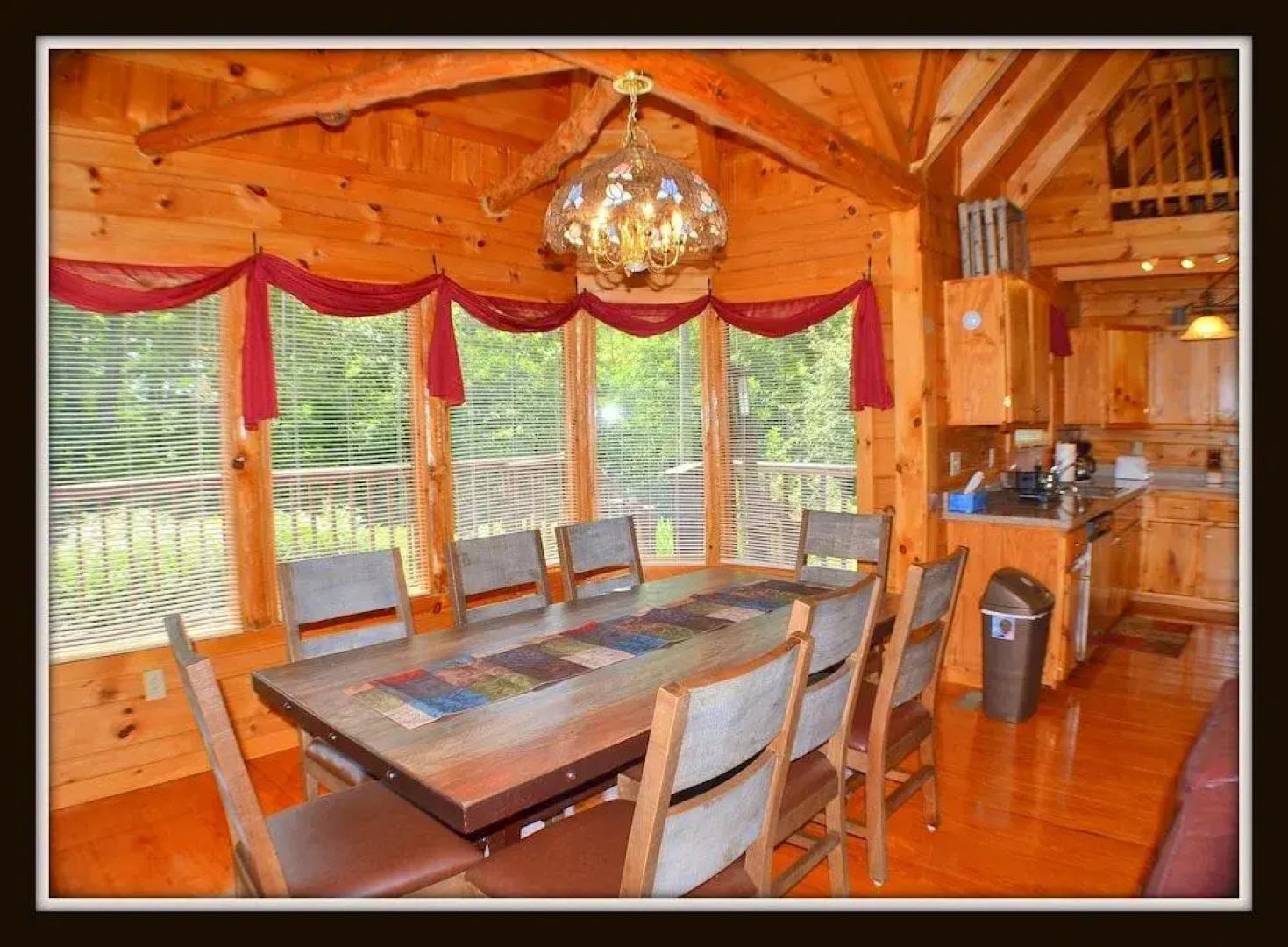 Steele Away 3 Bedroom Cabin by RedAwning