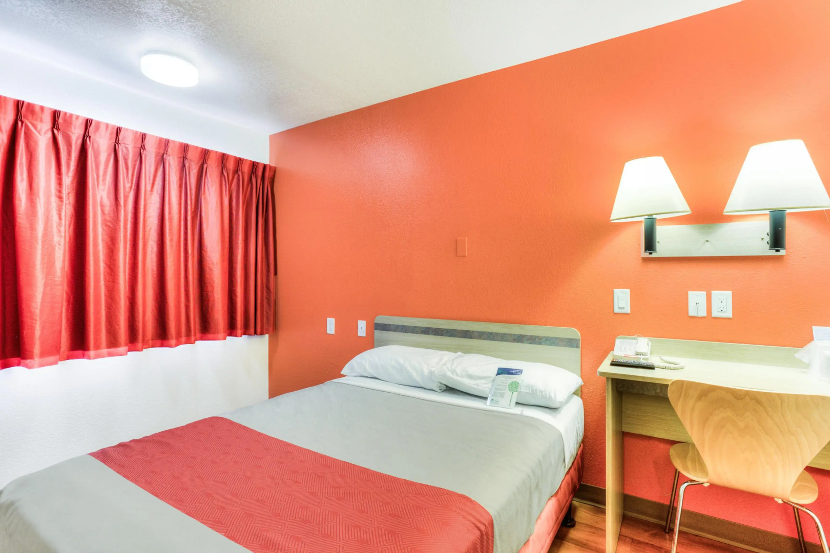 Motel 6 Tigard, OR - Portland South - Lake Oswego