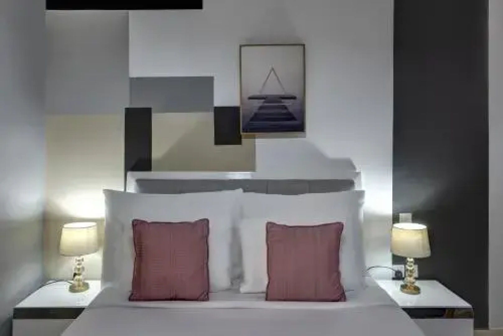 KAY homes Royal Studio