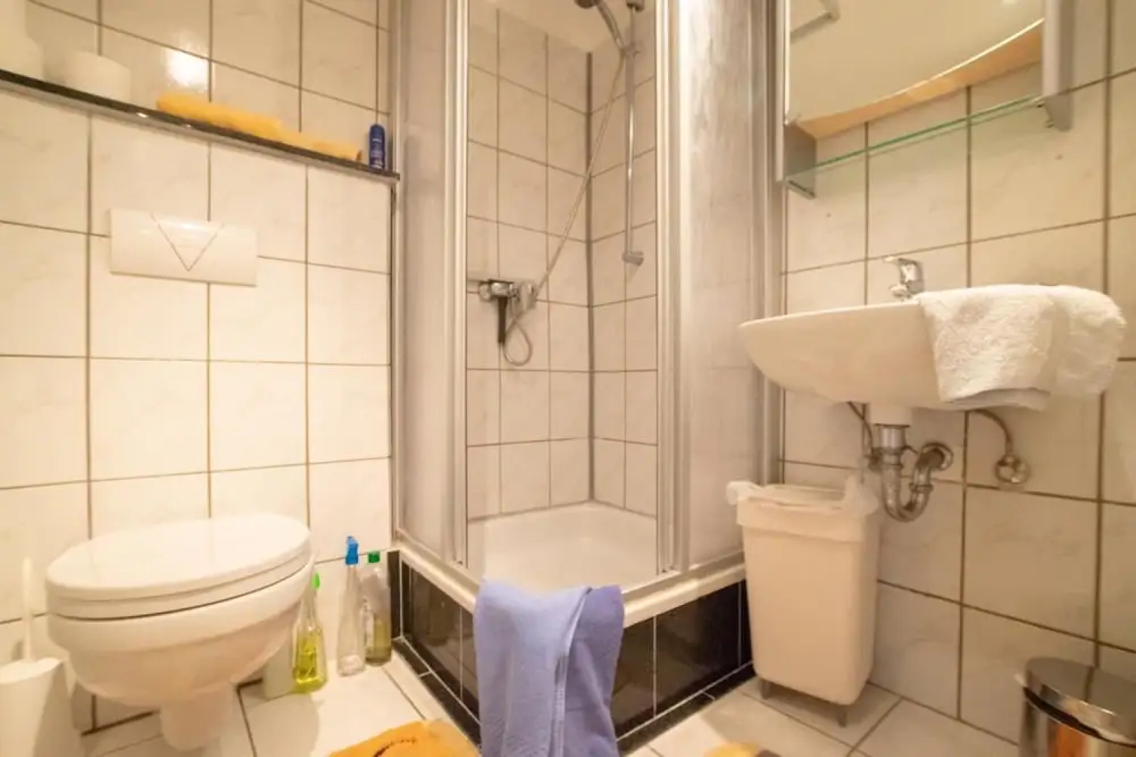 Tolstov-Hotels Large 3 Room Apartment